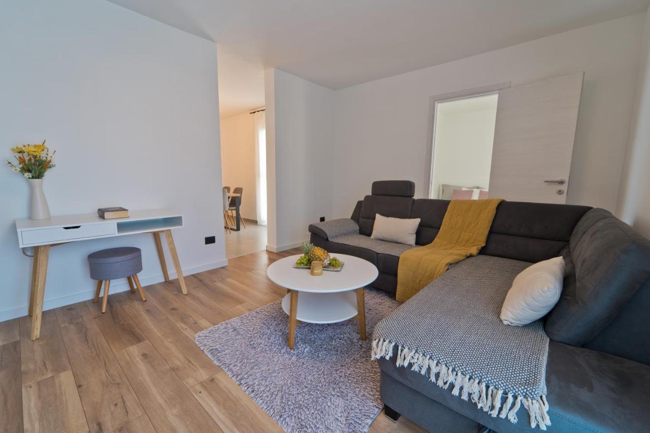 Malemi Apartment Pola Esterno foto