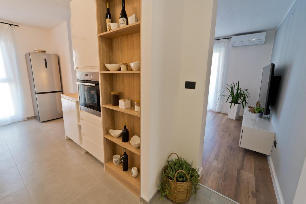 Malemi Apartment Pola Esterno foto