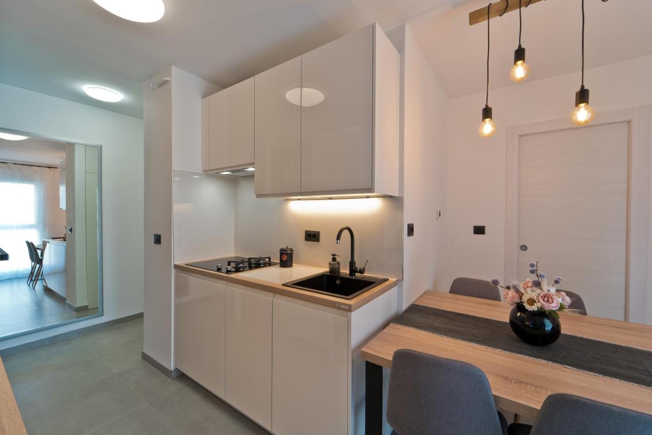 Malemi Apartment Pola Esterno foto